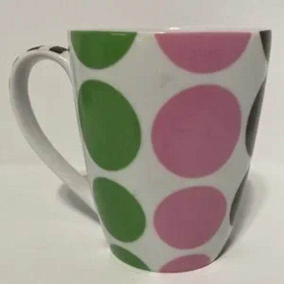 GIRLFRIENDS Right Up there With Booze and Shopping Mug and Socks GIFT SET - Picture 8 of 13